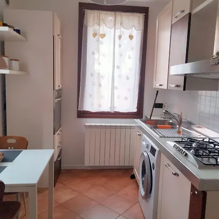 Vale's House شقة البندقية-ليدو