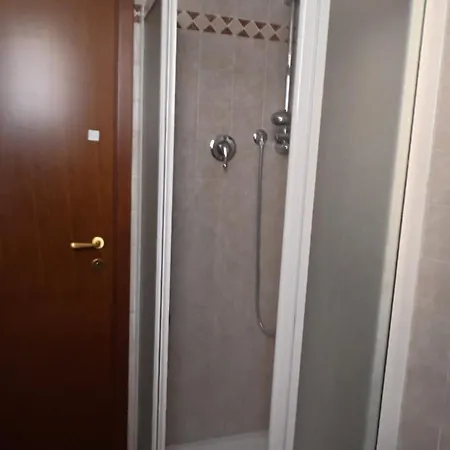 Vale's House شقة